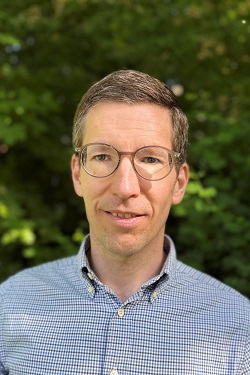 Dr. Sebastian Hoppe
